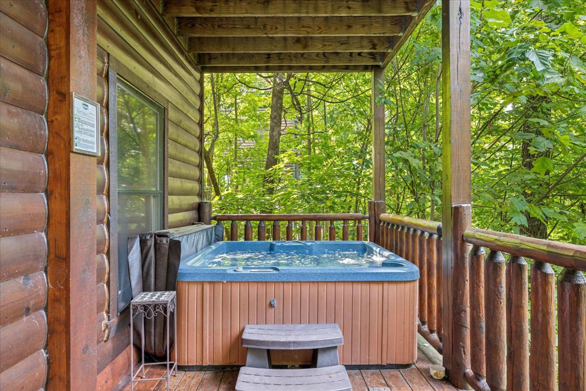Sleepy Willow Cabin เซอเวียร์วีล ภายนอก รูปภาพ